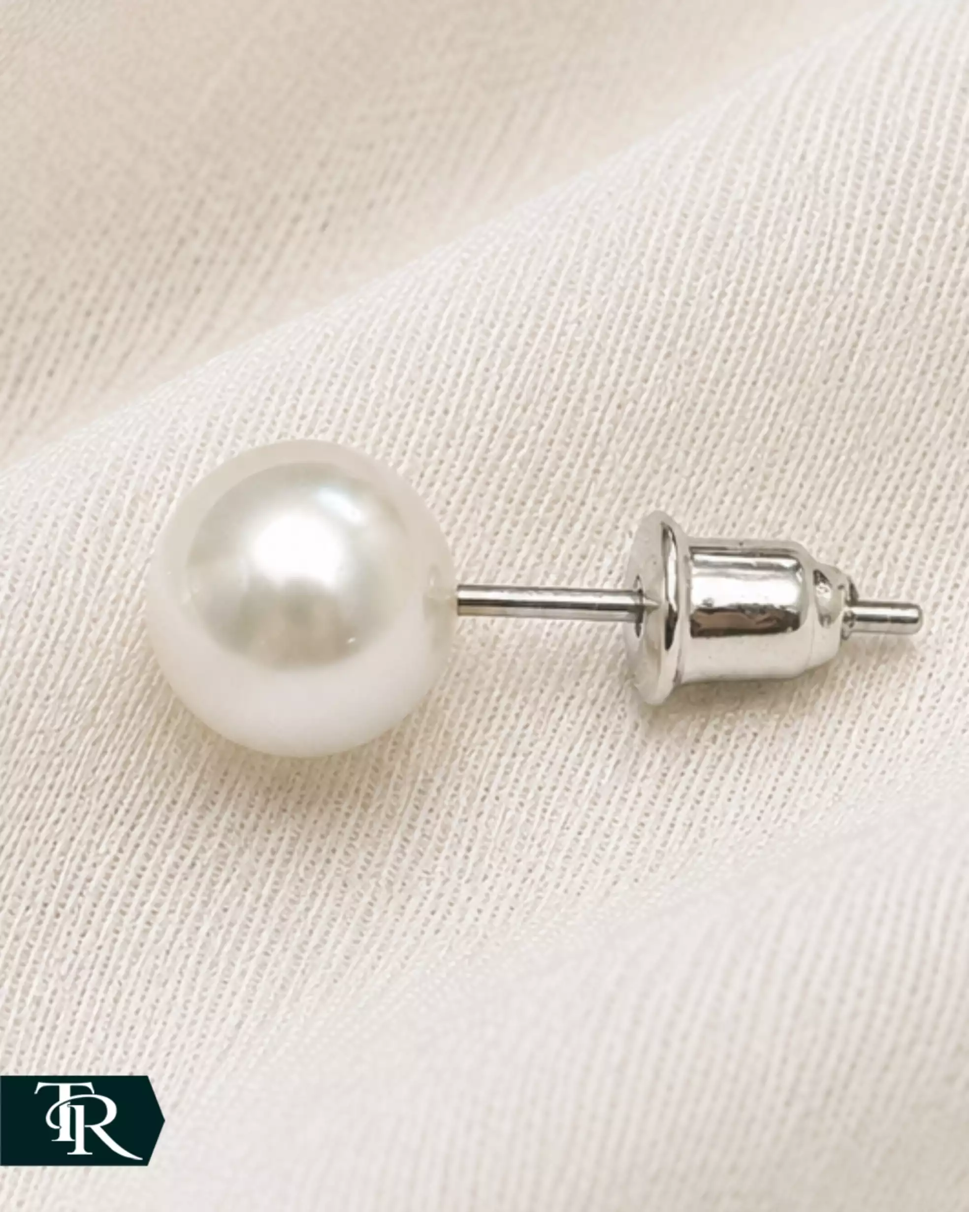 گوشواره میخی مروارید کد68