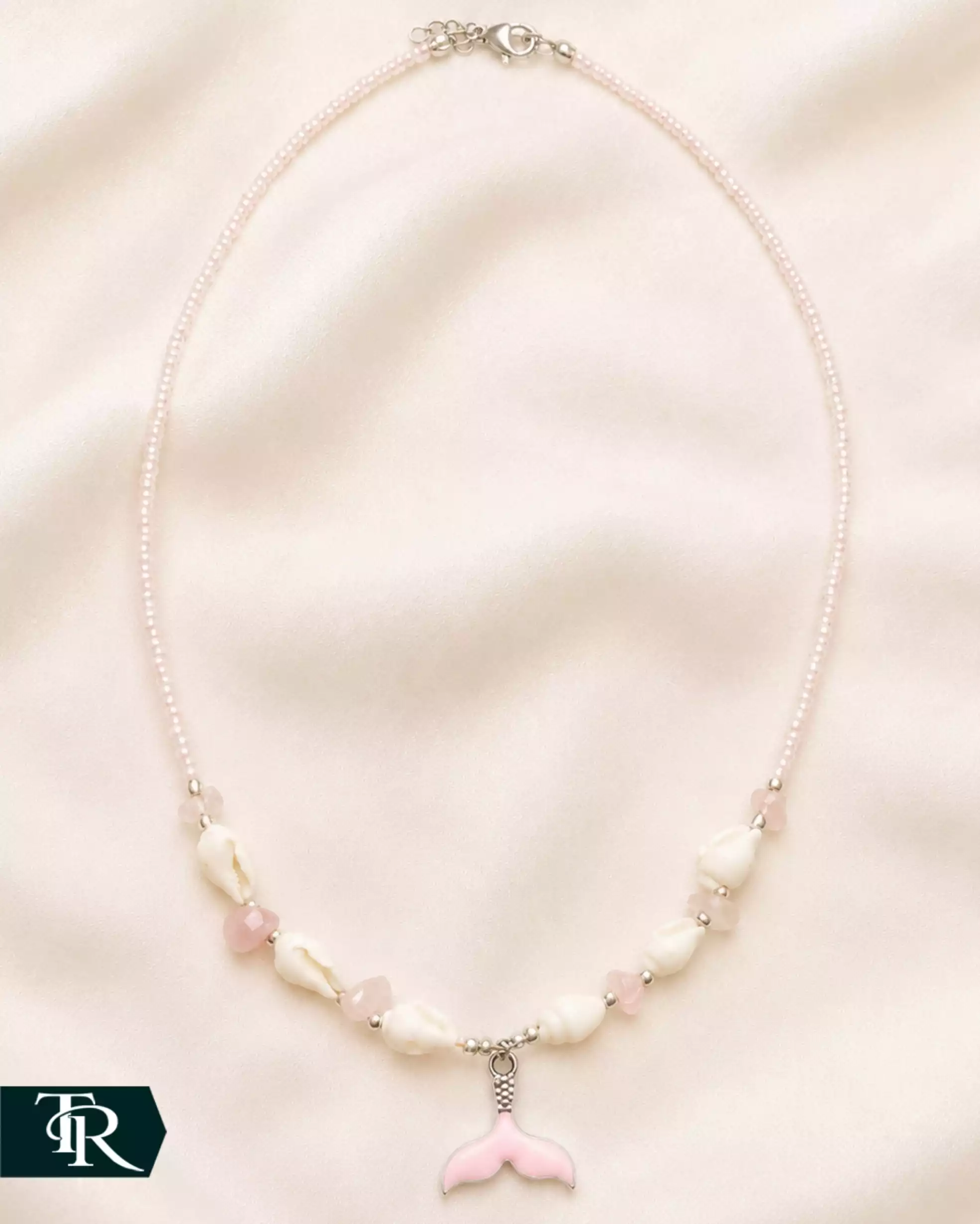 گردنبند ساحلی دم وال کد58