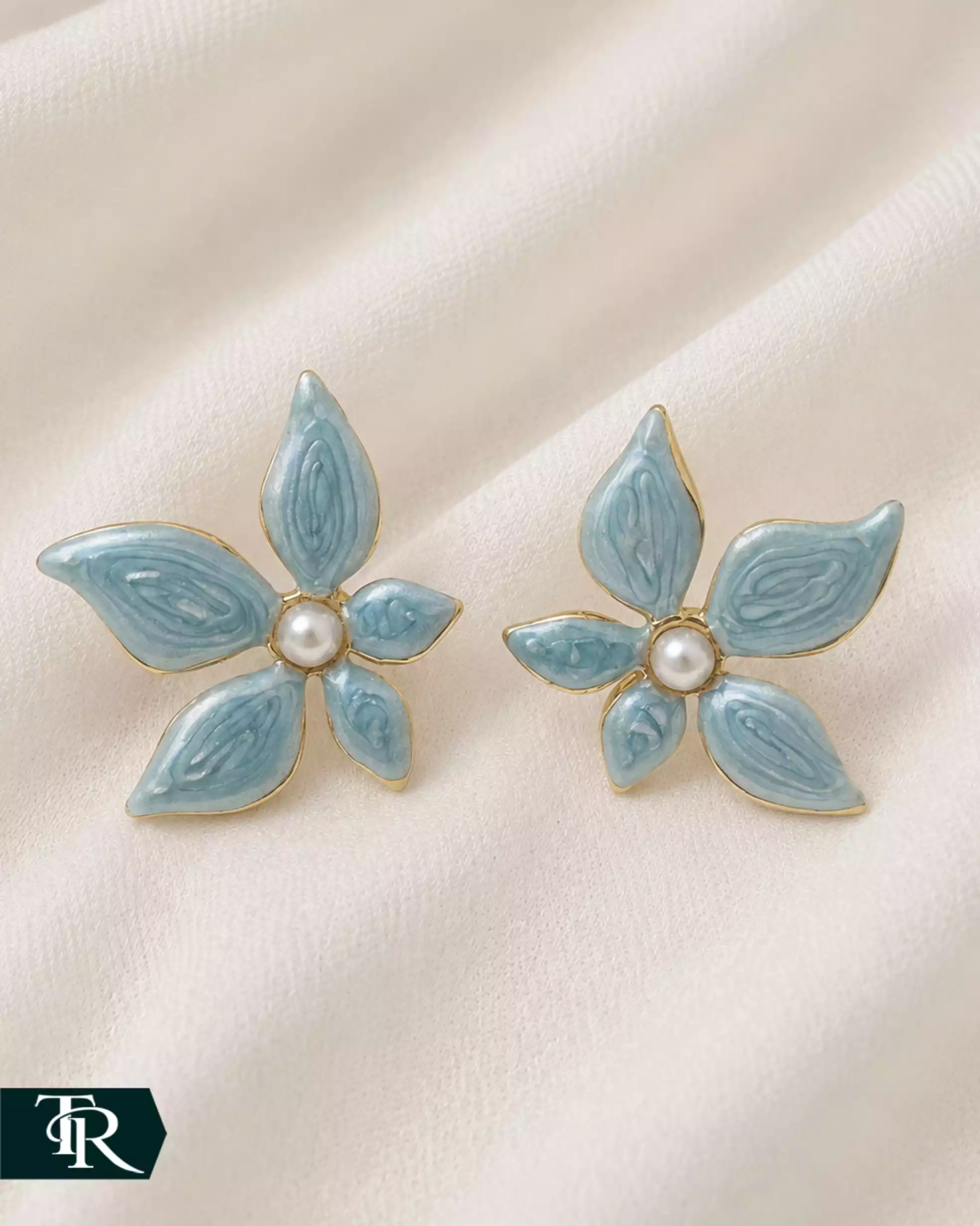 گوشواره میخی میناکاری کد65